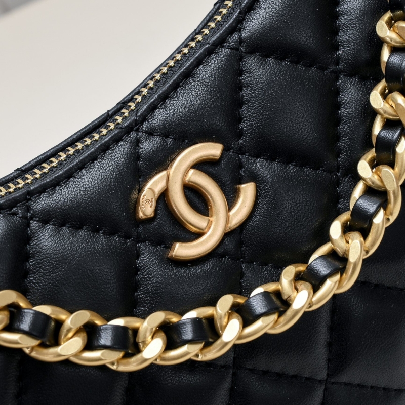 Ch**el hobo bags
